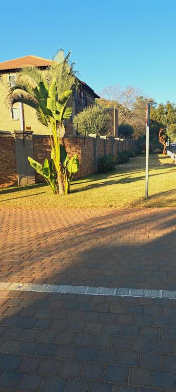 2 Bedroom Property for Sale in Montana Gauteng